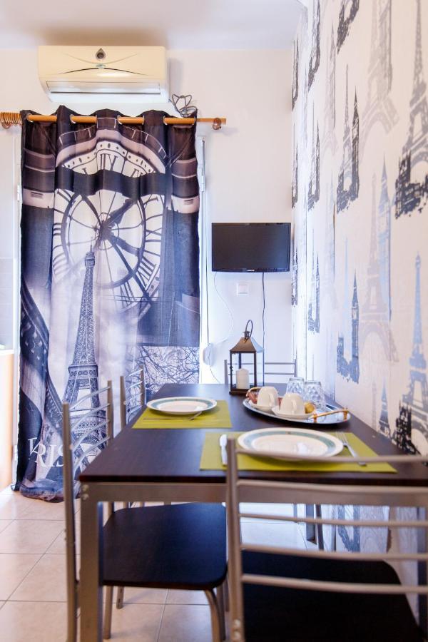 קלמאטה Modern Apartment מראה חיצוני תמונה