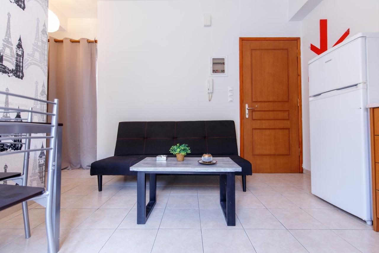 קלמאטה Modern Apartment מראה חיצוני תמונה